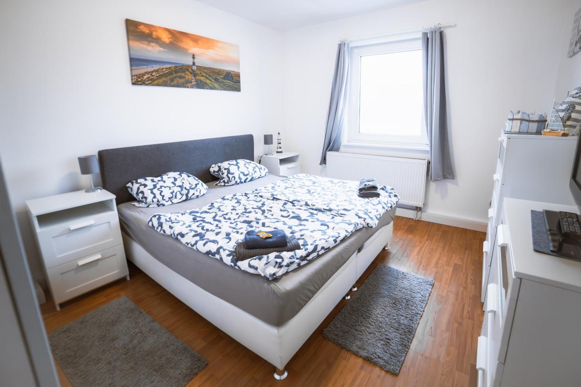 Exklusives Apartment Im Historischen Wohnhaus Mit Kamin, Bad & Viel Platz Бремерхавен Екстериор снимка