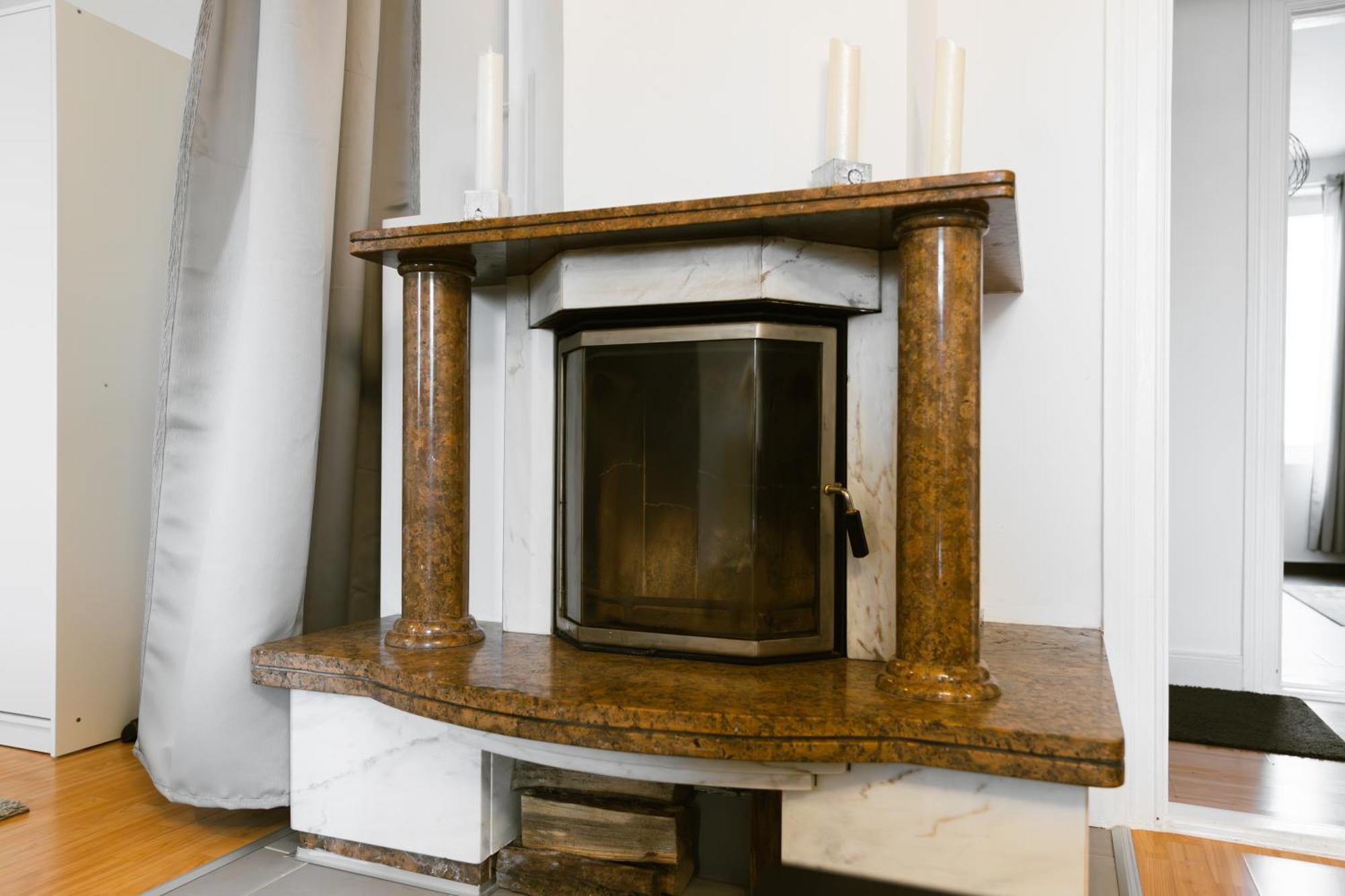 Exklusives Apartment Im Historischen Wohnhaus Mit Kamin, Bad & Viel Platz Бремерхавен Екстериор снимка