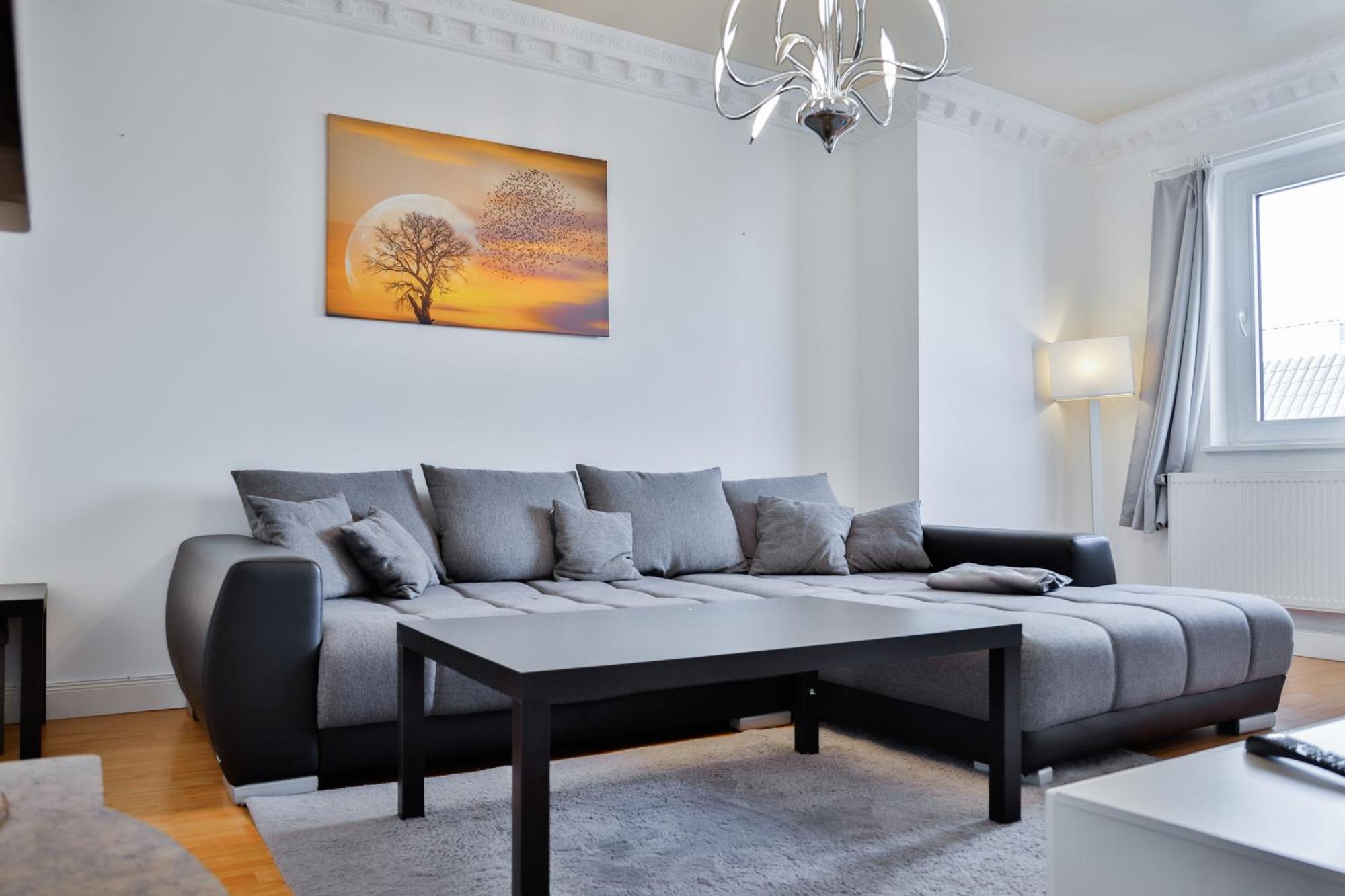 Exklusives Apartment Im Historischen Wohnhaus Mit Kamin, Bad & Viel Platz Бремерхавен Екстериор снимка